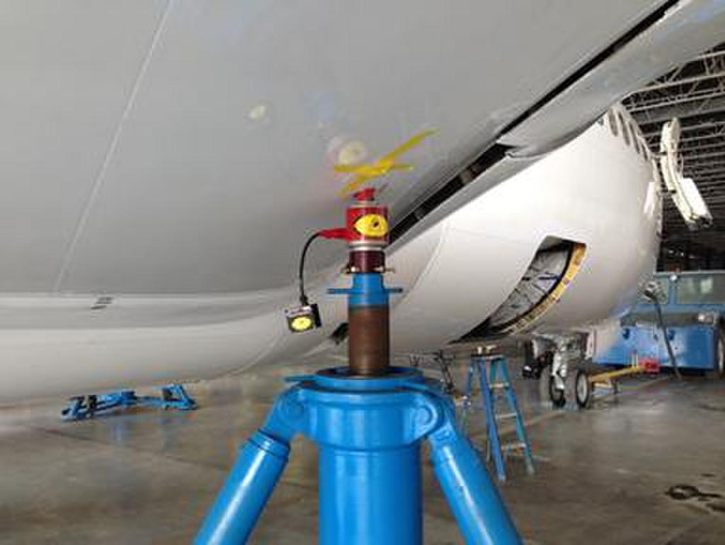 Aircraft Scales M2400-3-50CS