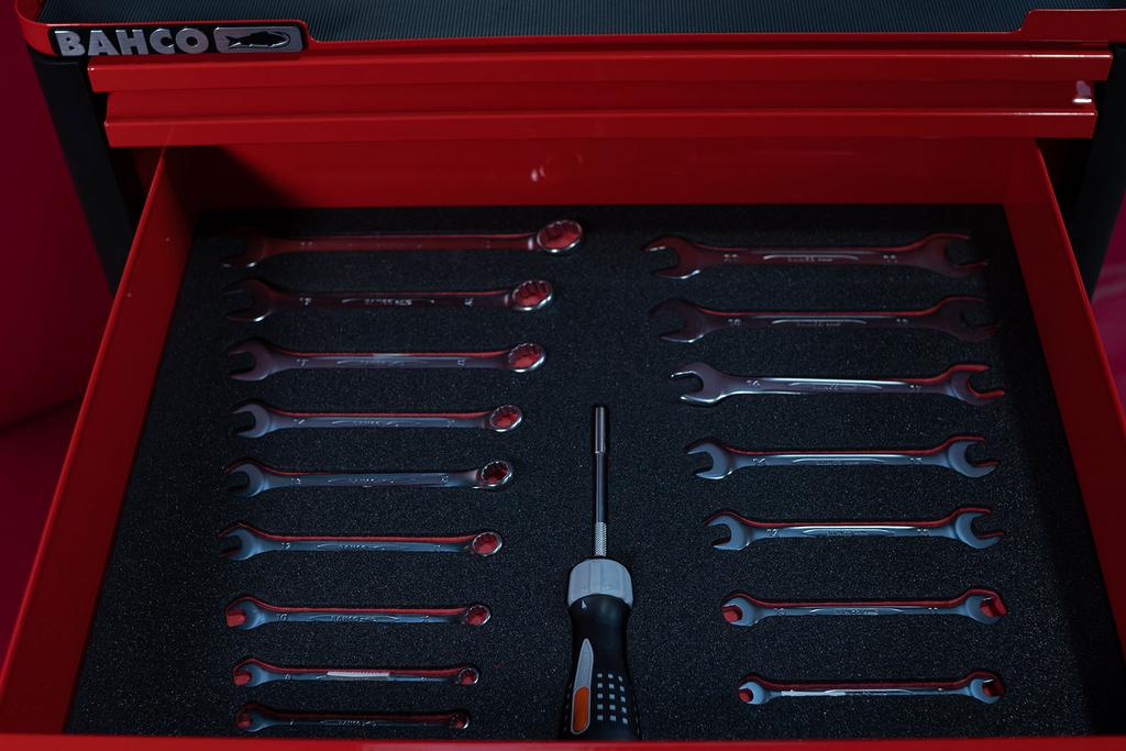 Red Box RBA4