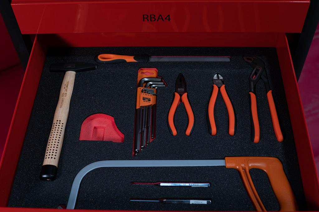 Red Box RBA4