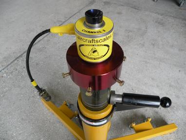 Aircraft Scales M2400-3-25CS