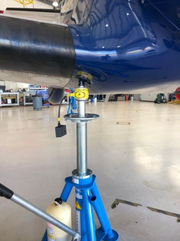 Aircraft Scales HH2400-3-10PC12