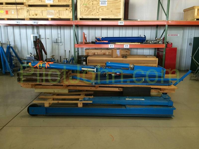 Used Tronair 04-6152-0120 Utility Crane | Pilot John