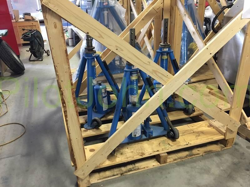 Used Tronair 0205300100 5 Ton Tripod Jacks Pilot John