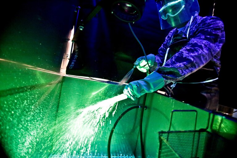 Liquid Penetrant Testing on Aircraft